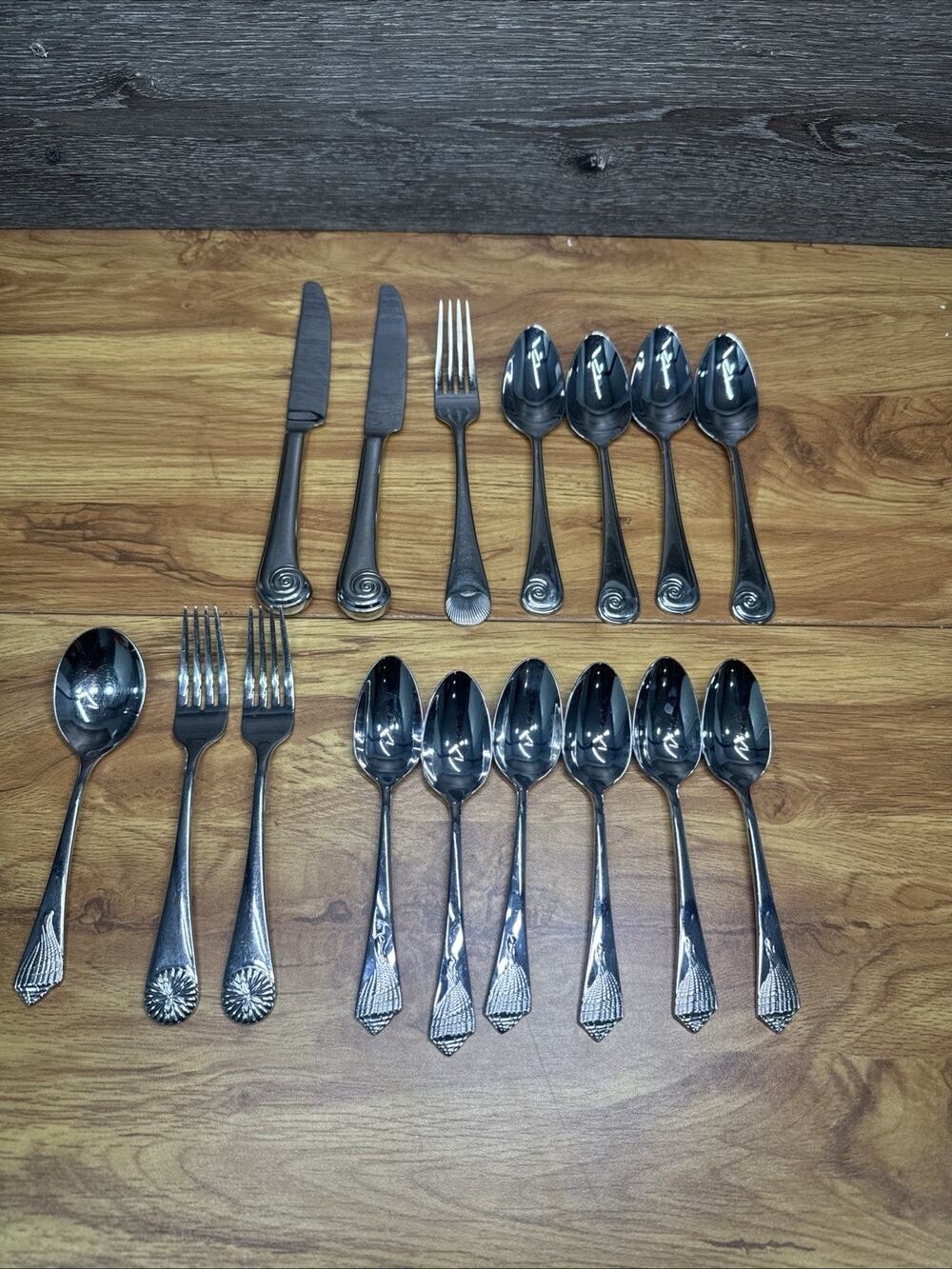 Reed & Barton SEA SHELLS 18/10 Glossy Stainless 16 pc Lot